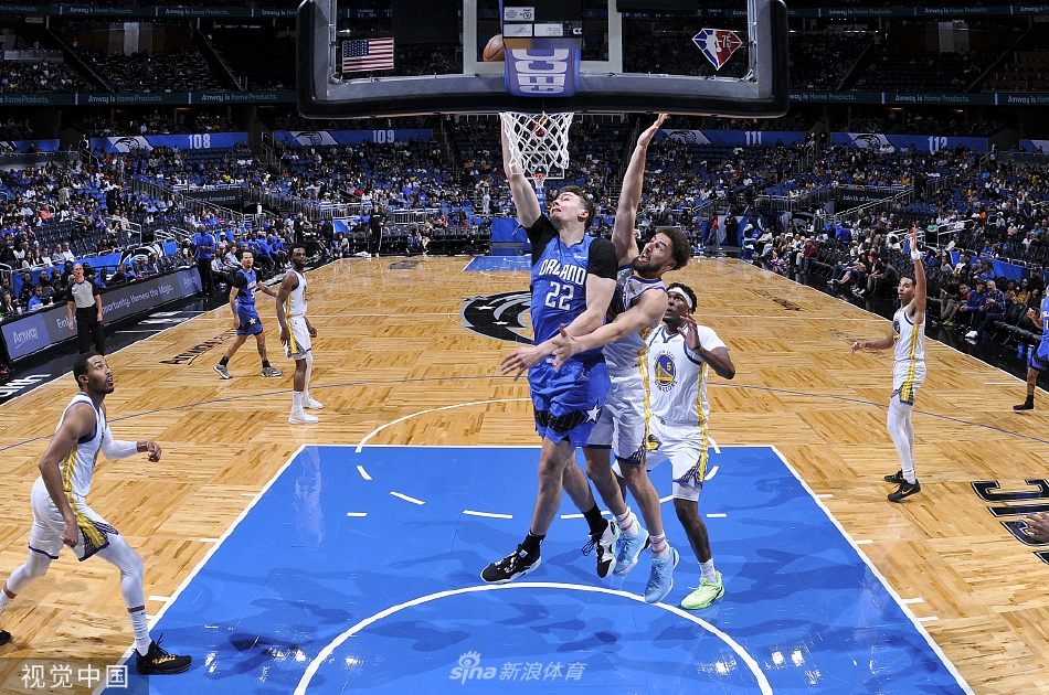 [NBA]勇士90-94魔术 汤神15分追梦7助攻