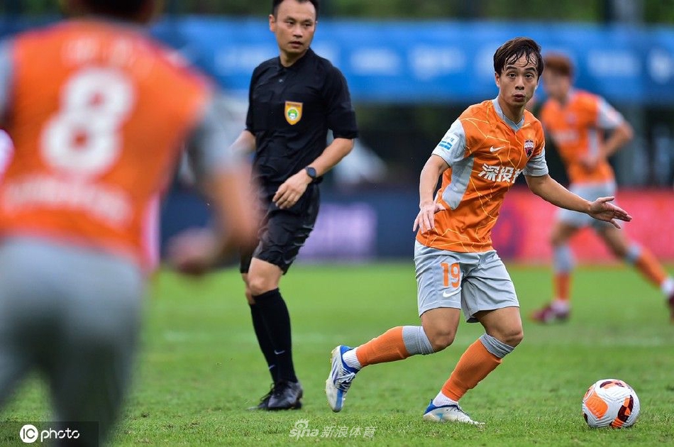 [中超]梅州客家1-0深圳队