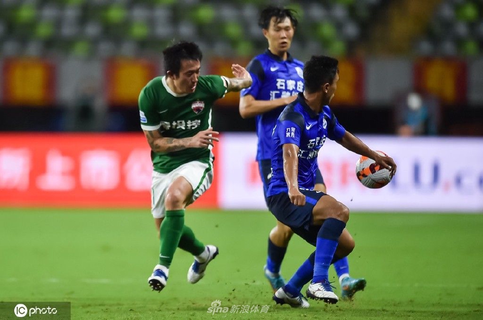 [中超]沧州雄狮1-2深圳队