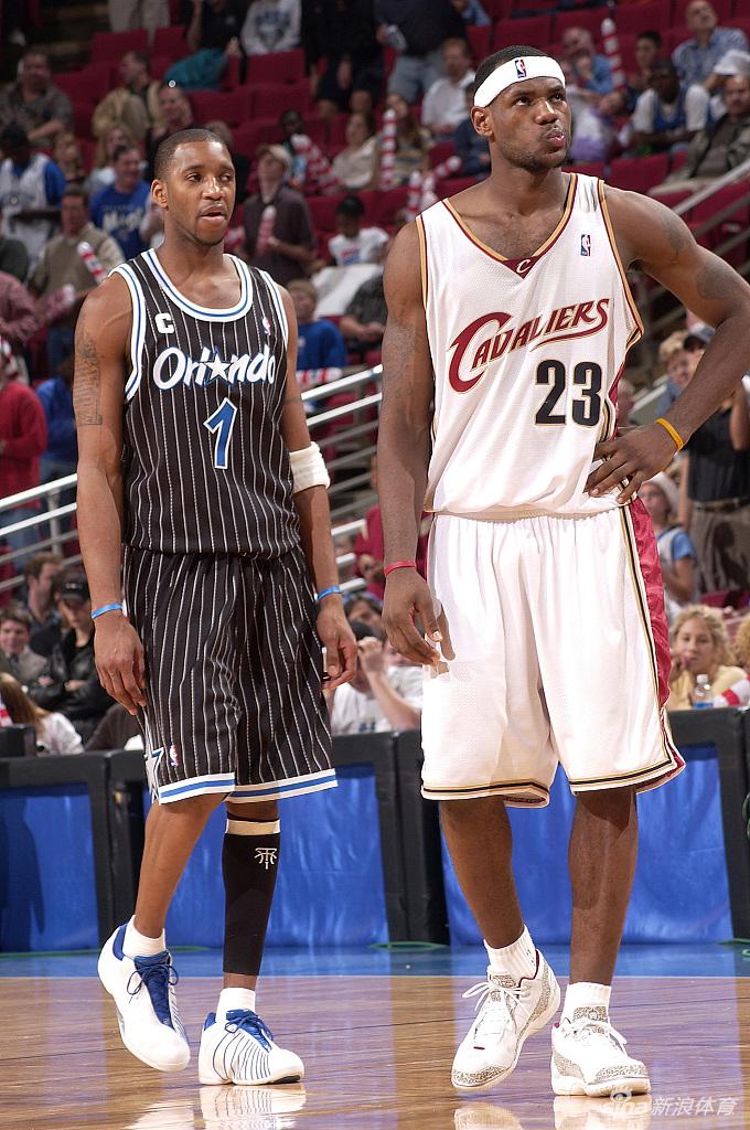 回顾历届圣诞大战经典瞬间 科比vs詹姆斯成永恒