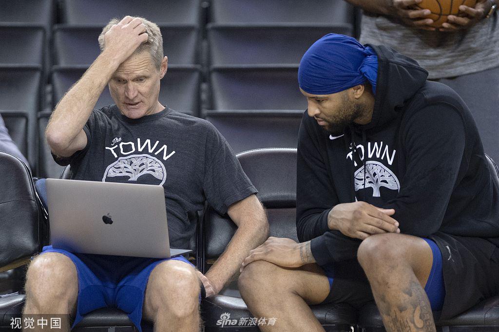 勇士训练备战第6场 气氛轻松KD伤情未见消极影响