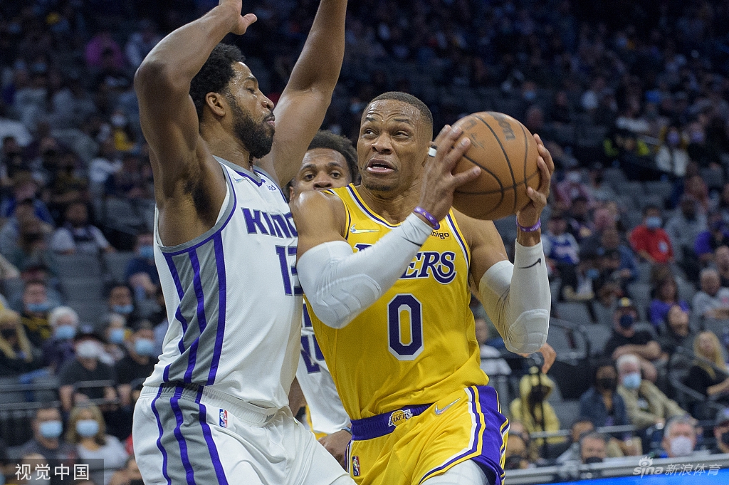 [NBA季前赛]湖人112-116国王