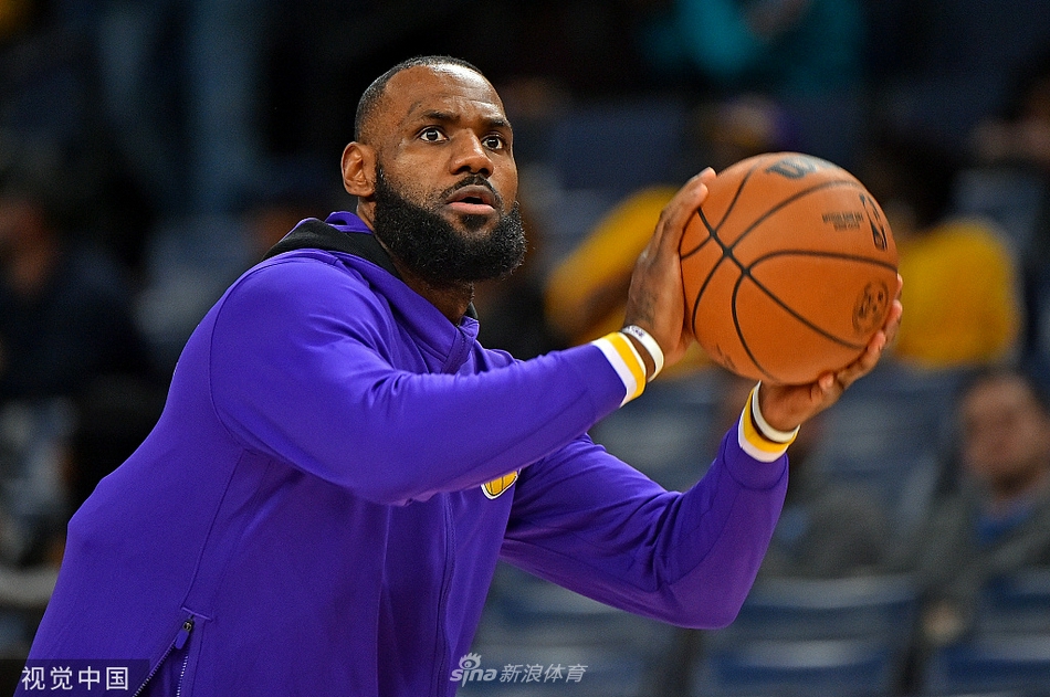 [NBA]湖人95-108灰熊 詹姆斯空砍三双