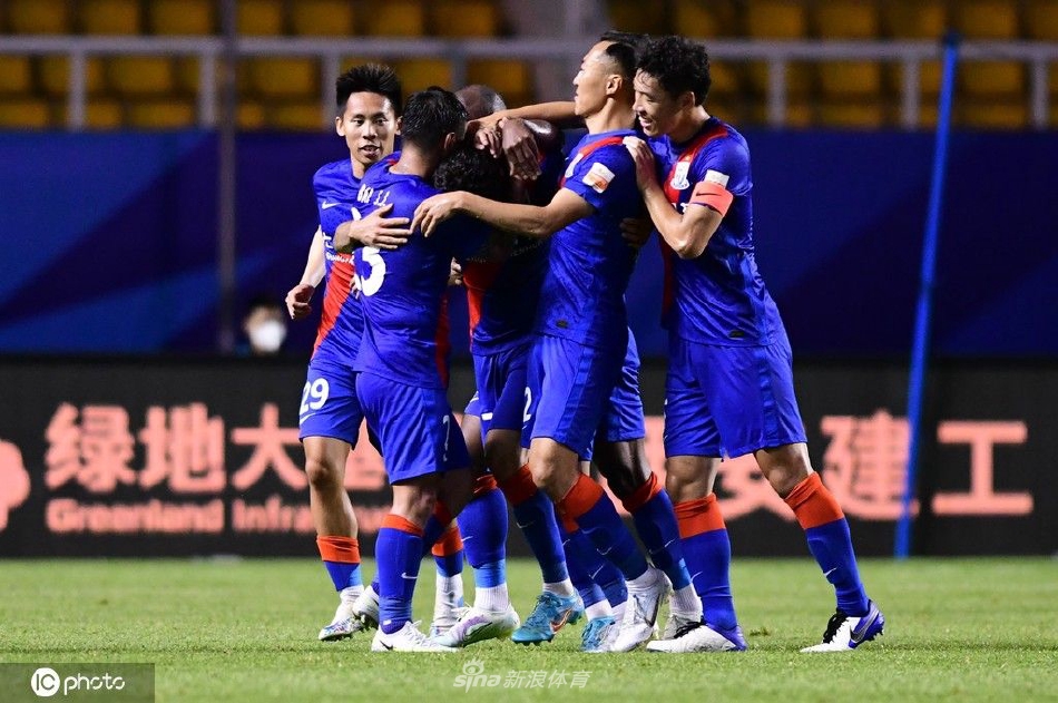 [中超]上海申花2-0武汉长江