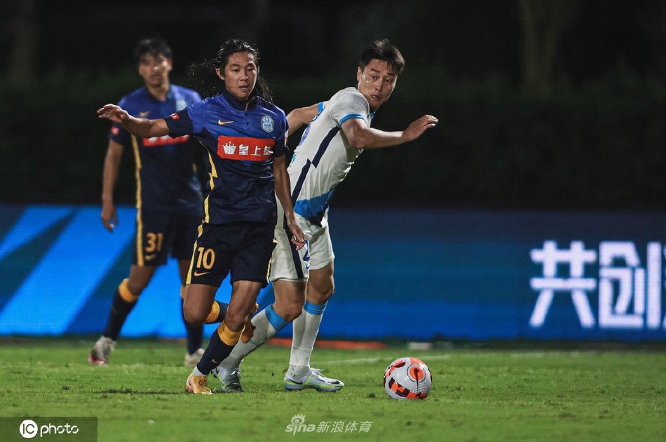 [中超]广州城0-3大连人