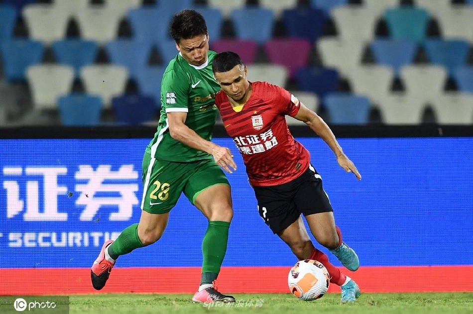 [中超]长春亚泰1-1浙江队