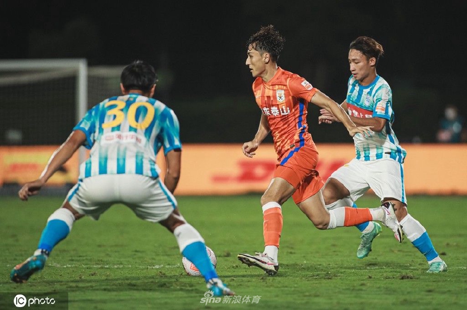 [中超]山东泰山2-0广州城