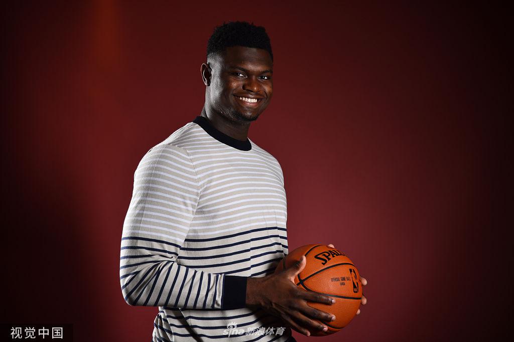 状元秀大热门锡安拍摄选秀写真 小霸王向NBA说你好！