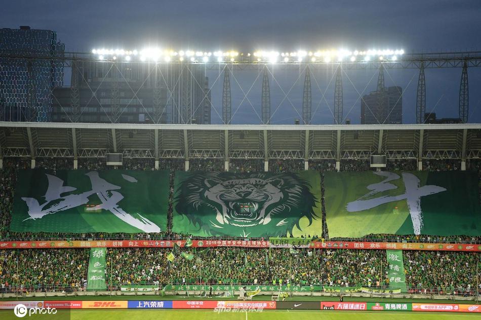 [盘点]中超球迷创意tifo精华 期待新赛季的到来