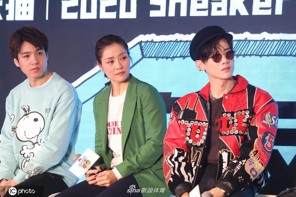 文体明星跨界合作 李娜白敬亭letme出席潮鞋展