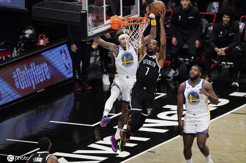 [NBA揭幕战]篮网125-99勇士 杜兰特欧文合砍48分