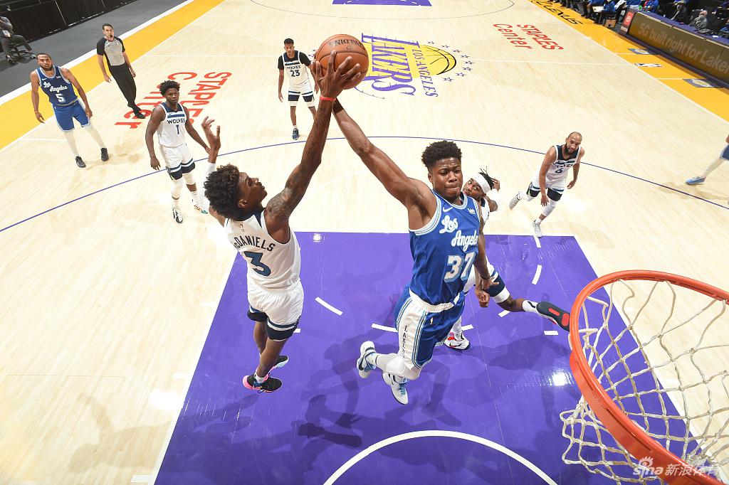 [NBA常规赛]森林狼91-127湖人
