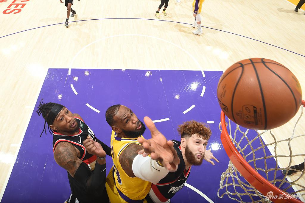 [NBA常规赛]开拓者115-107湖人
