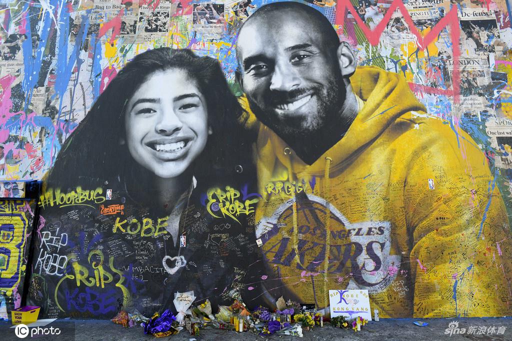 科比去世一周年：洛杉矶街头遍布湖人传奇壁画