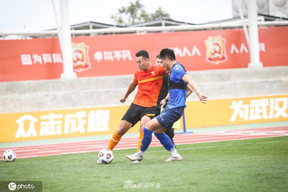 [足球热身赛]武汉卓尔 1-0 昆山FC