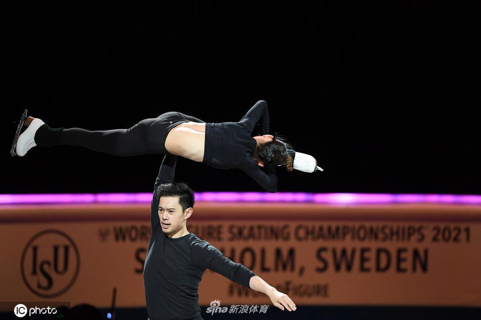 2021花滑世锦赛表演滑：彭程/金杨出战