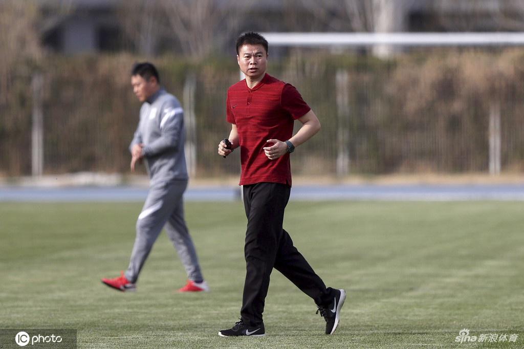天津津门虎完成新赛季第一练 于根伟：树立球队的魂