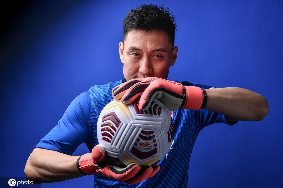 致敬老炮：盘点新赛季中超35岁以上老将