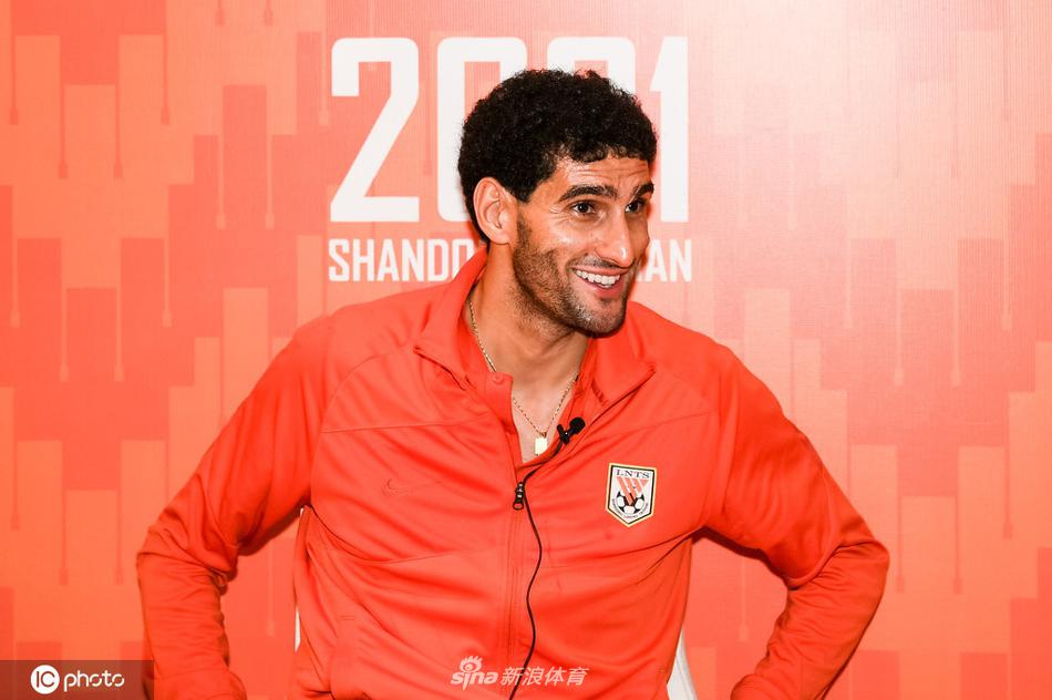 费莱尼接受采访