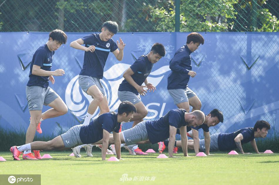 中超联赛第4轮前瞻:大连人训练备战