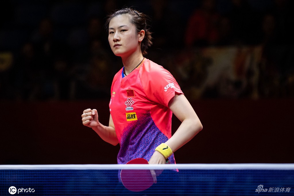 奥运冠军丁宁宣布退役 将就读北京大学