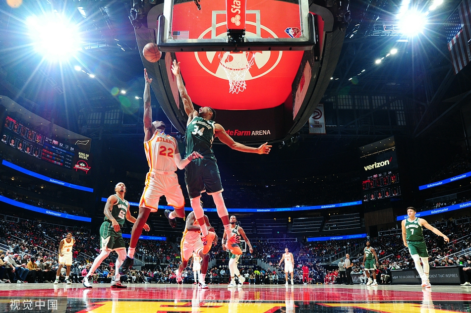 [NBA常规赛]雄鹿100-120老鹰
