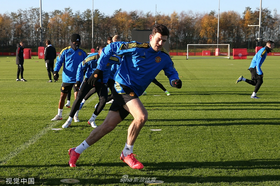 索尔斯克亚下课后曼联首训 卡里克带队