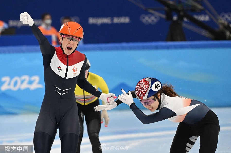 冬奥会短道速滑女子1000米 荷兰选手舒尔廷夺金