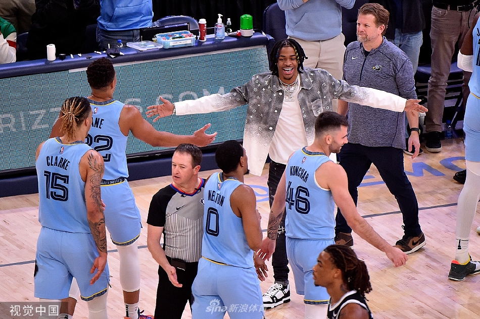 [NBA]篮网120-132灰熊 欧文杜兰特合砍78分