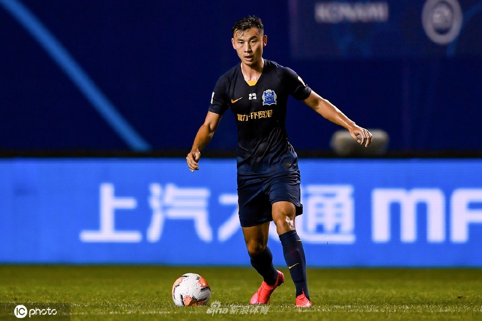 山东泰山球员李松益或将加盟上海申花