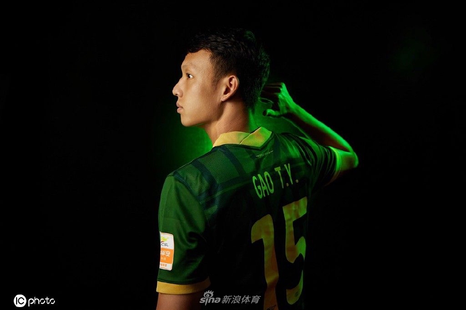 北京国安球队色主题创意写真