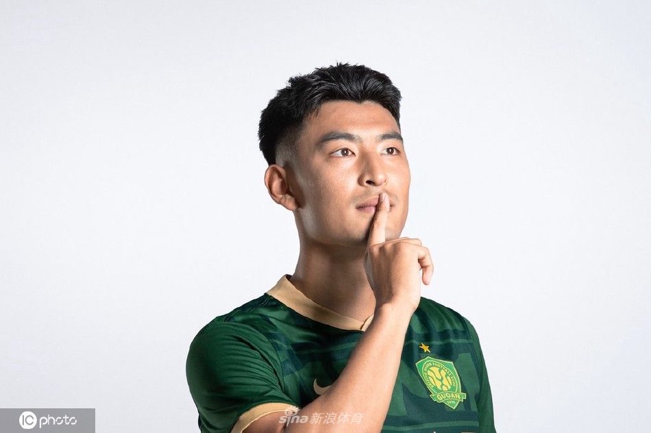 北京国安拍摄写真