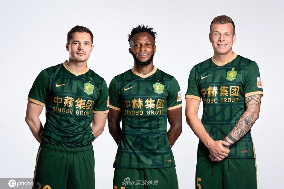 北京国安拍摄写真