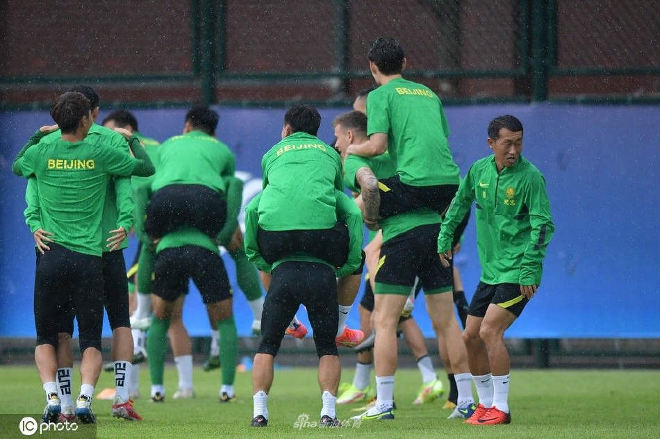 北京国安备战训练