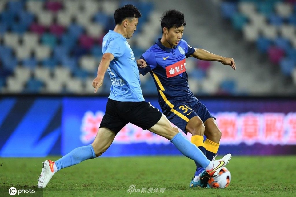 [中超]大连人2-0广州城