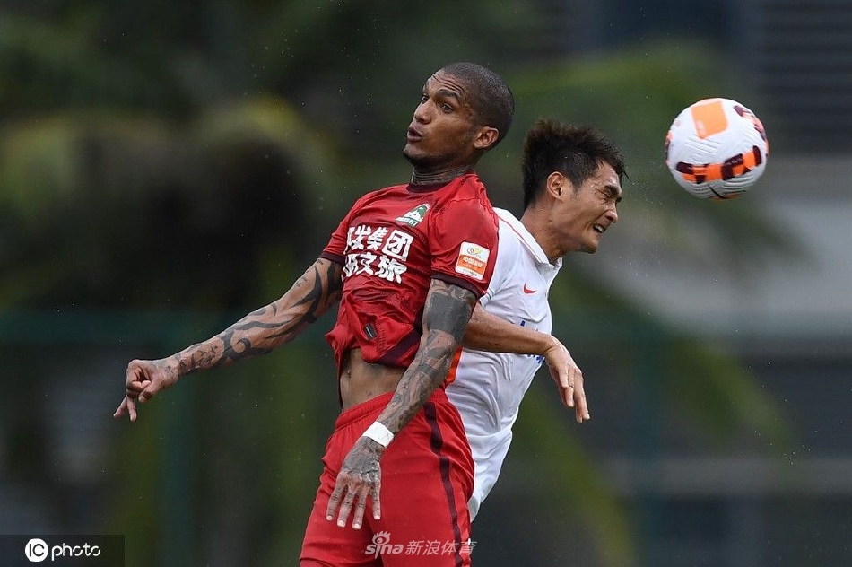 [中超]河南嵩山龙门4-1山东泰山