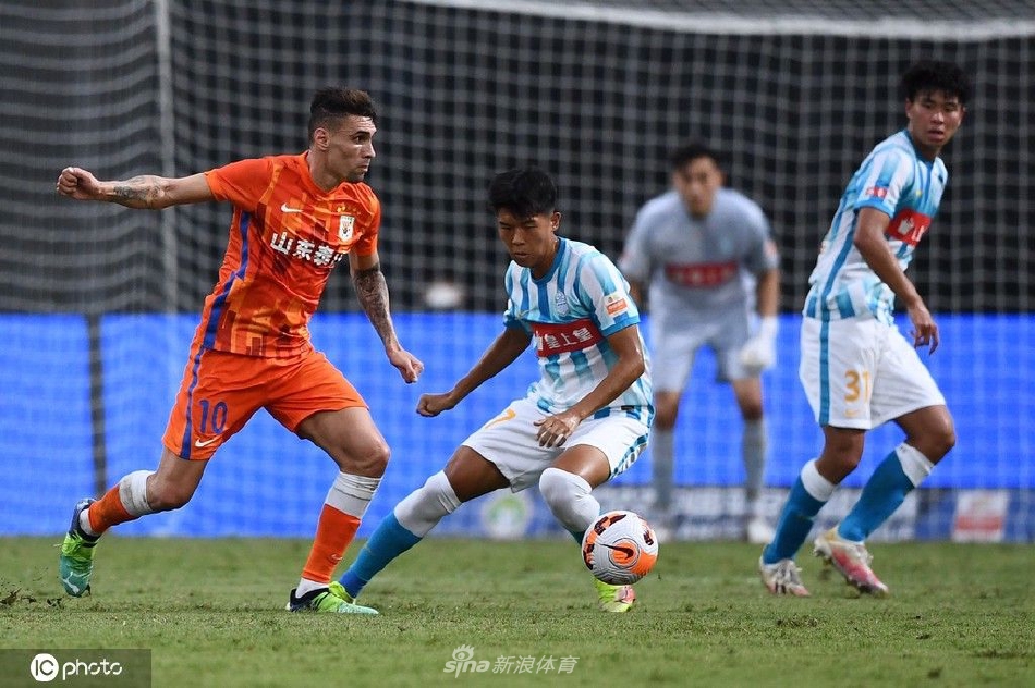 [中超]广州城0-1山东泰山