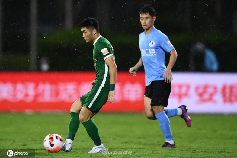[中超]大连人1-1浙江队
