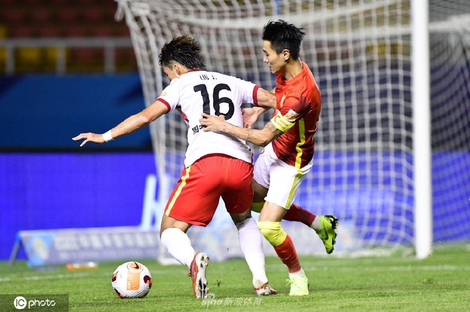 [中超]广州队1-0河北队