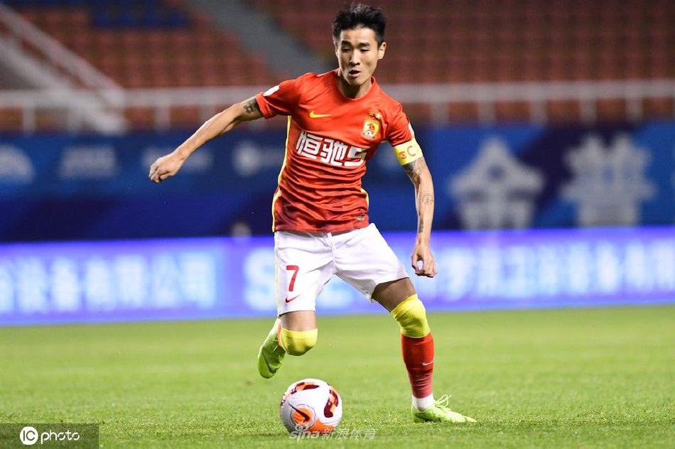 [中超]广州队1-0河北队