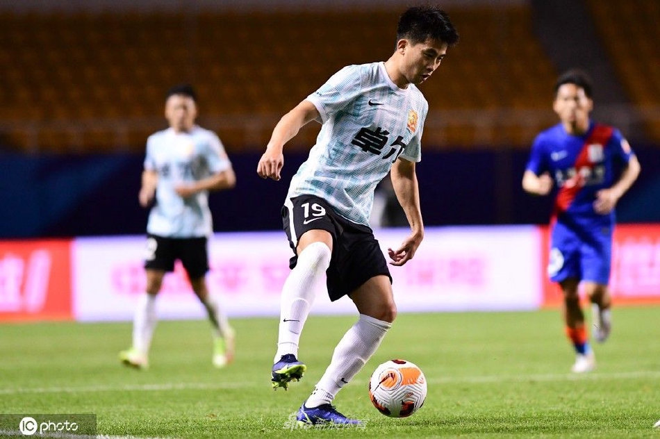 [中超]上海申花2-0武汉长江