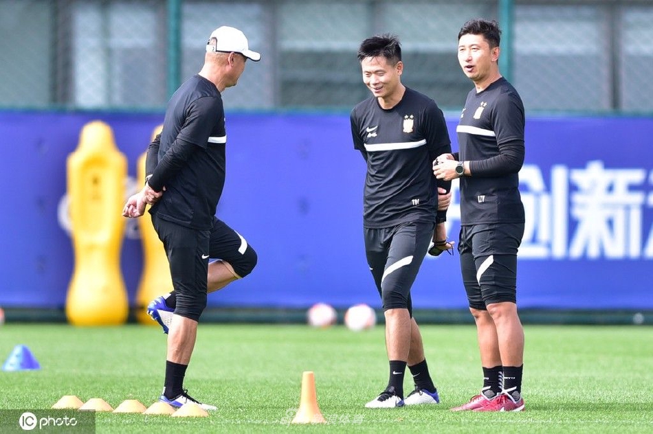 广州队备战训练