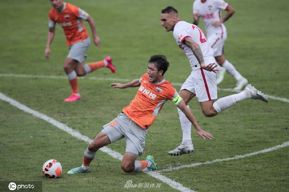 [中超]梅州客家1-0深圳队