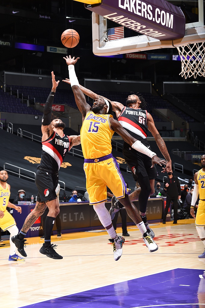 [NBA常规赛]开拓者115-107湖人