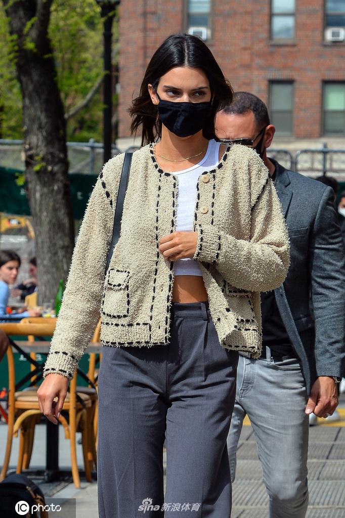 太阳将挑战纽约双雄 布克难得机会与女友纽约约会