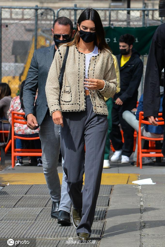 太阳将挑战纽约双雄 布克难得机会与女友纽约约会