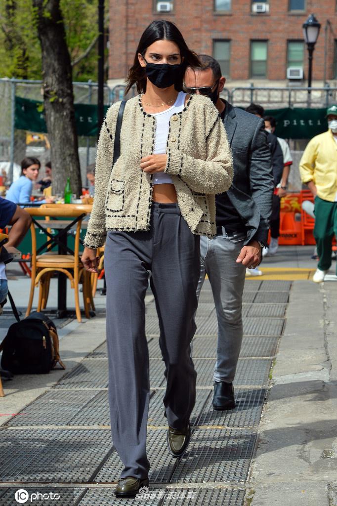 太阳将挑战纽约双雄 布克难得机会与女友纽约约会