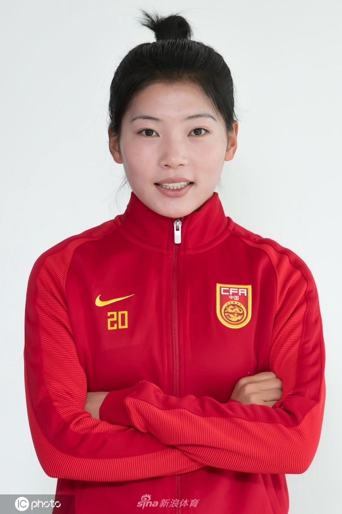 沈梦露加盟葡萄牙体育 中国u20女足国脚新赛季征战欧洲赛场