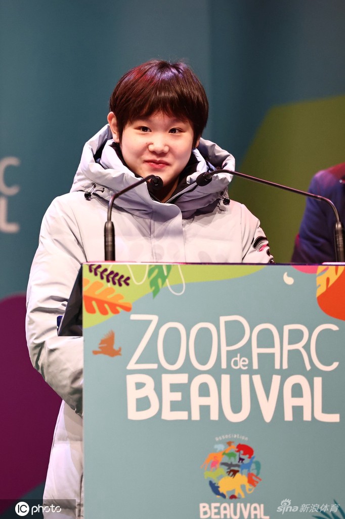 张家齐与姆巴佩联动 为旅法大熊猫幼崽命名