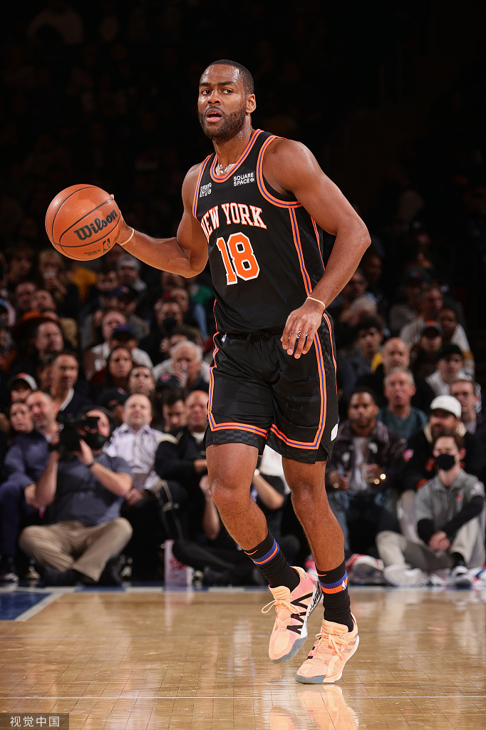 [NBA常规赛]湖人100-106尼克斯